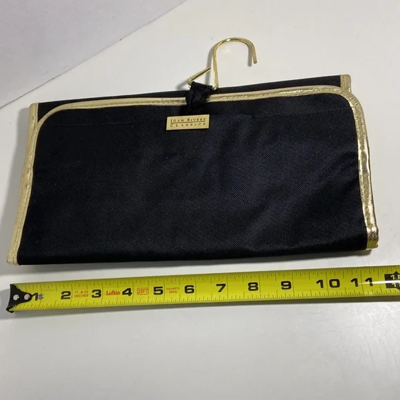 Joan Rivers Collection Hanging Storage Bag - Picture 6 of 7